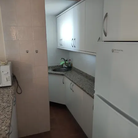 Appartement In First Line Apto 4-7